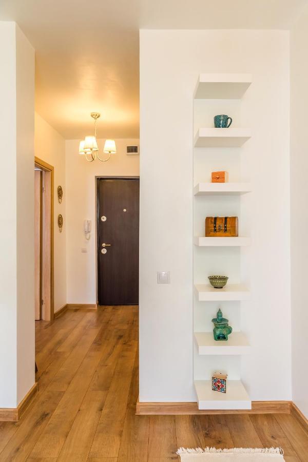Studio T By Mrg Apartments Bucharest Luaran gambar