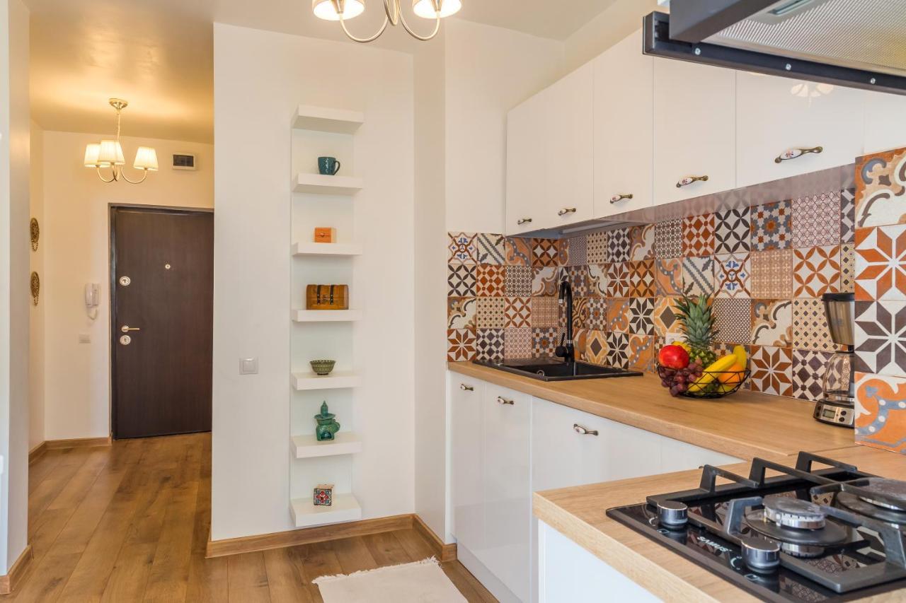 Studio T By Mrg Apartments Bucharest Luaran gambar