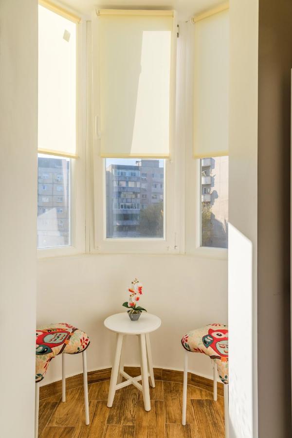Studio T By Mrg Apartments Bucharest Luaran gambar