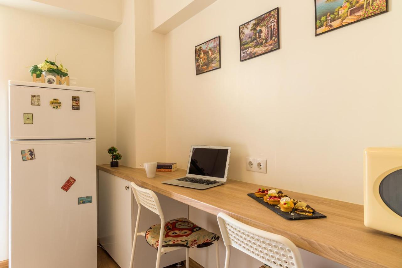 Studio T By Mrg Apartments Bucharest Luaran gambar