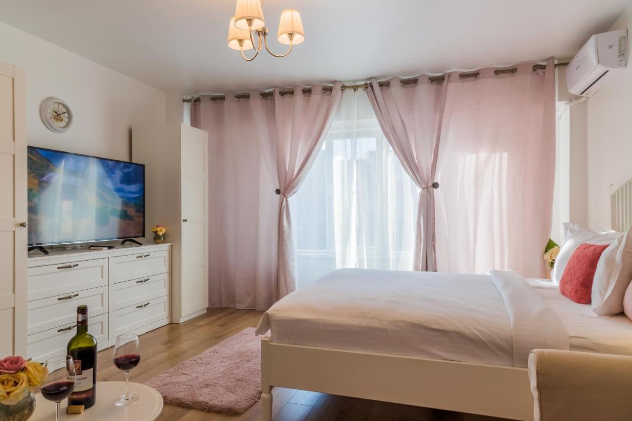 Studio T By Mrg Apartments Bucharest Luaran gambar