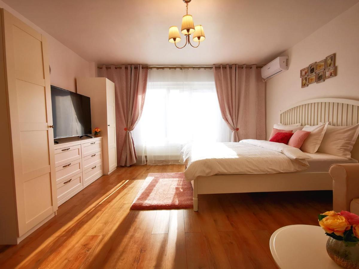 Studio T By Mrg Apartments Bucharest Luaran gambar